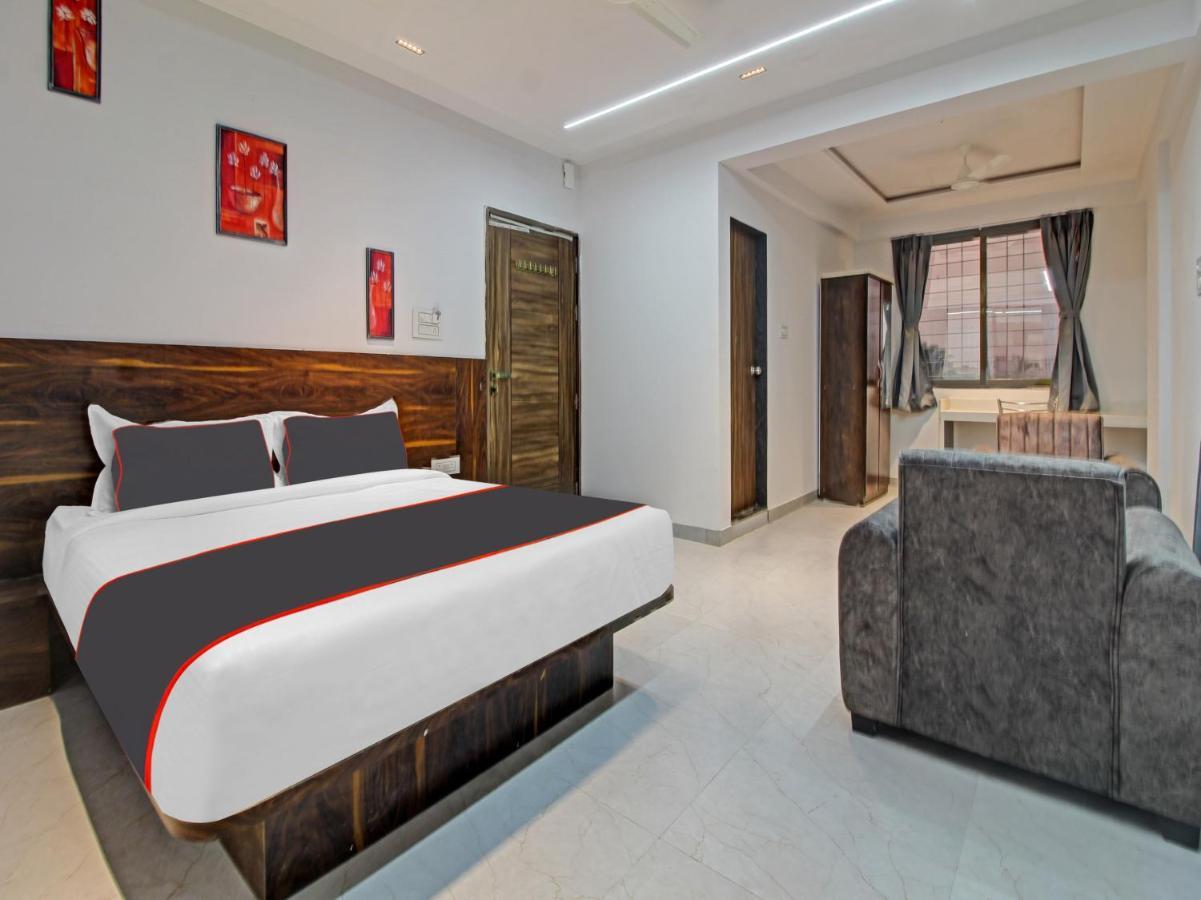 Hotel Collection O Crystal Pimpri-Chinchwad Exterior foto
